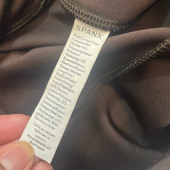 Spanx Faux Suede Leggings - Picture 5 of 14